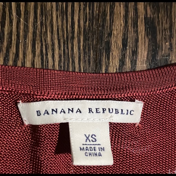 Banana Republic Mesh Knit Top - Picture 5 of 5